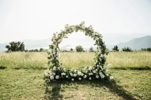 Read more about the article Simple Tips for an Eco-Friendly Wedding