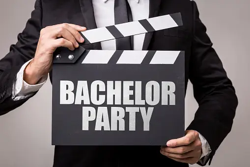 Read more about the article Bachelor Party Planning Made Easy
